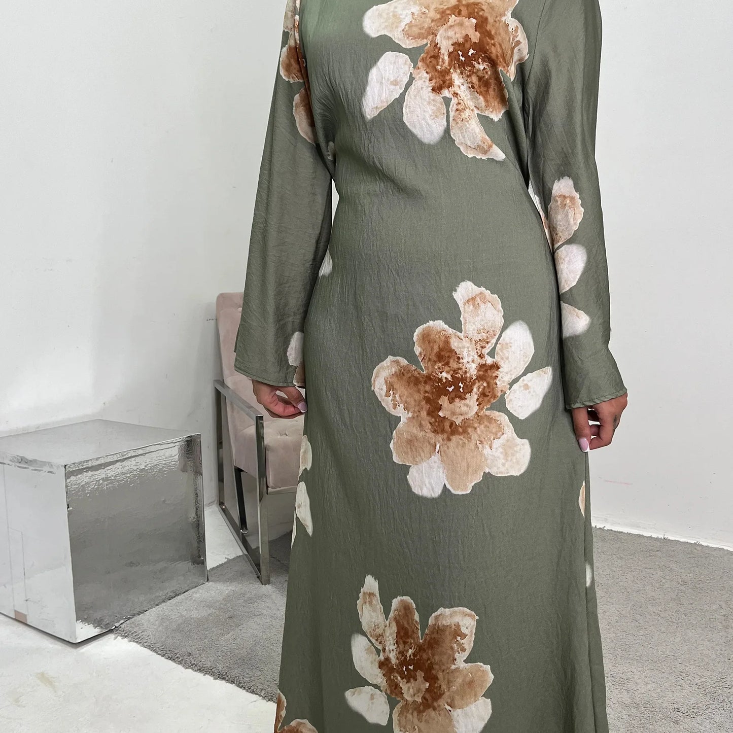 Arabesque Bell Sleeve Flowy Maxi Abaya Dress Elegant Floral Print Muslim Modest Long Dress Islamic Vacation Outfit Summer Robe - Bako Bako