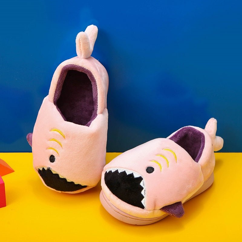 Boys' Dinosaur Slippers with Plush TPR Sole & Alligator/Crocodile Teeth - Warm Winter Indoor/Outdoor, Green & White Low - Top Easy Slip - On for, Cute Dino Footwear for Bedtime & Play - Bako Bako