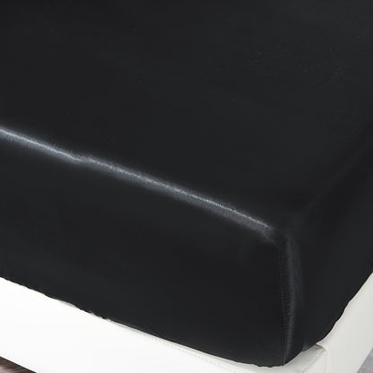 This 4pcs Satin Bed Sheet Set Includes One Fitted Sheet, One Flat Sheet, And Two Pillowcases Without Inserts. The Solid Color Showcases a Simple And Elegant Design That Never Goes Out of Style. Made from Polyester, The Fabric - Bako Bako