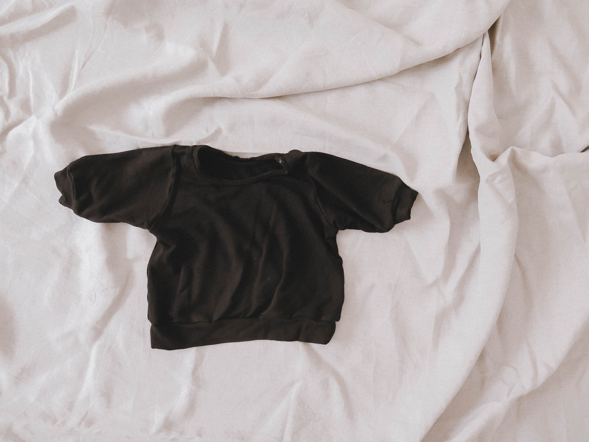 Simple Long Sleeved Top-0